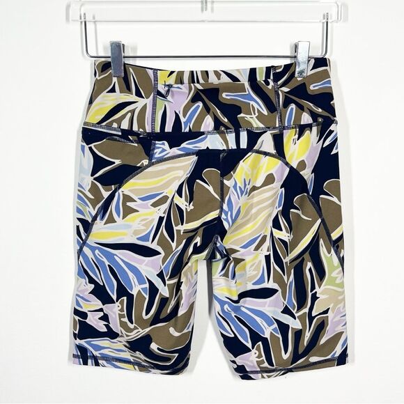 Sweaty Betty Womens Size Small Power 9 Inch Green Paper Leaf Print Biker Shorts - Picture 9 of 15